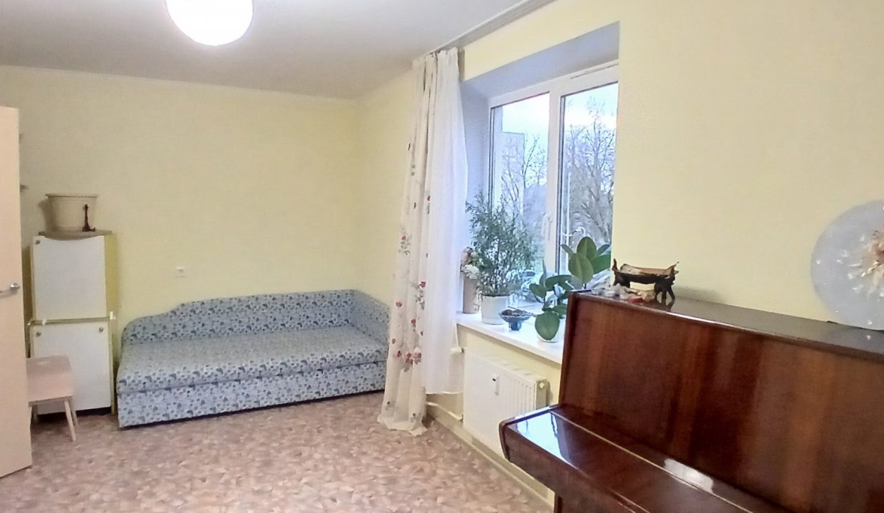 789261bf852b133985819321ab2aece9e877176db5005f0ec7461da9d3e0b0e2