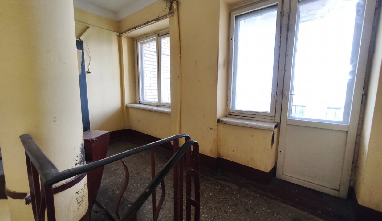 b1c61d0854dcf61abbc6ee386279455c2bacc5e9e9719d3cb806dd8cb6b6e63e