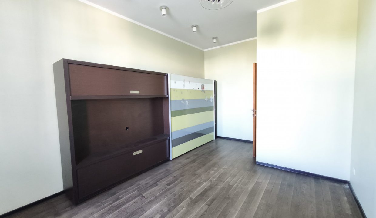 16256b2ae0a5c6b924ddbc8f543bd873ecd00d4104854bad3a38876f60217753