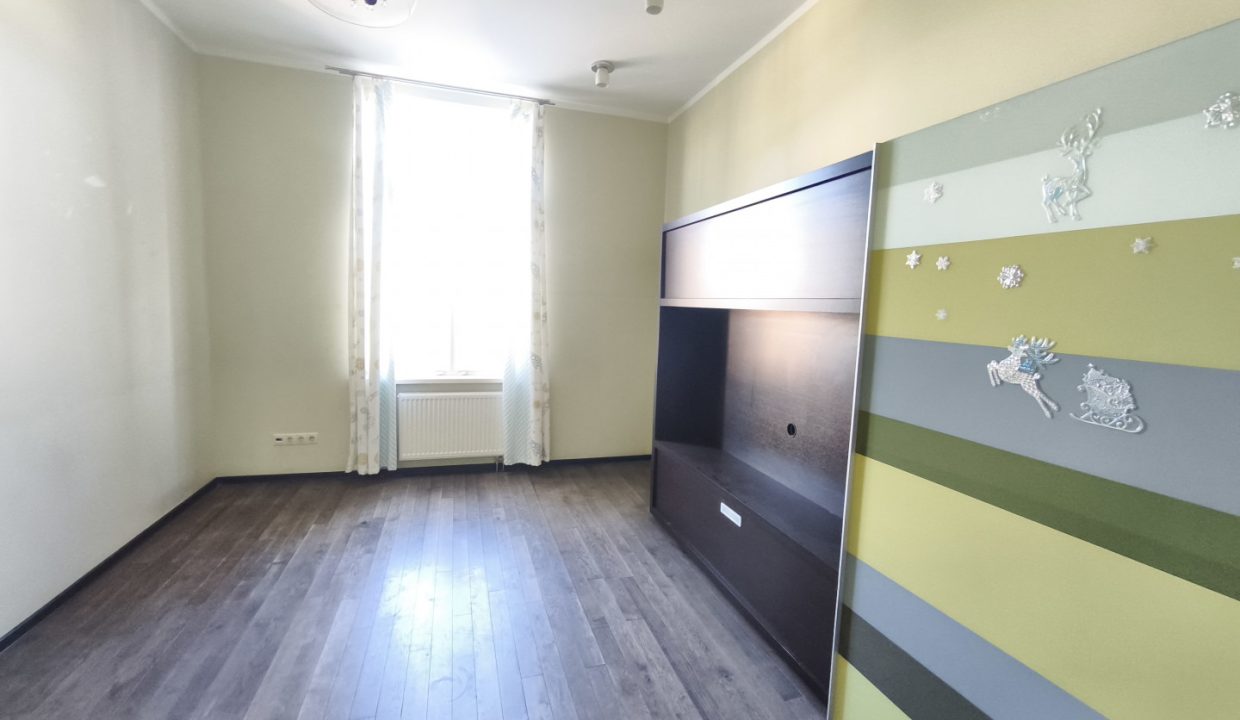 5628abcd2fae340744c55bc3627681ee4d62ae849377e4dfe68bc3db5afdd0db