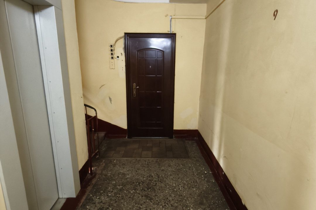 de78cf95f5070bf188dba4959f668ec17db78796383cb92bc7d51697aa3b6ff5