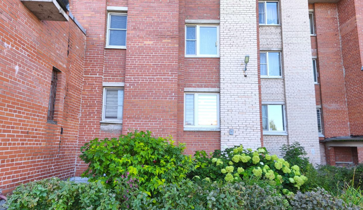 edd5cc9612d8b10213897e7402ae2e92e4f6ac7a129092926ed5960f3c1c3575