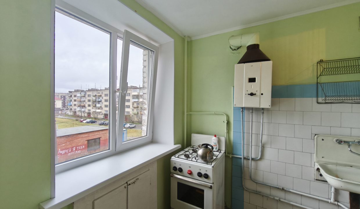 67d6acc22e072040adbc142b69394b33f1b8d768d15db2800517ed572b072df5