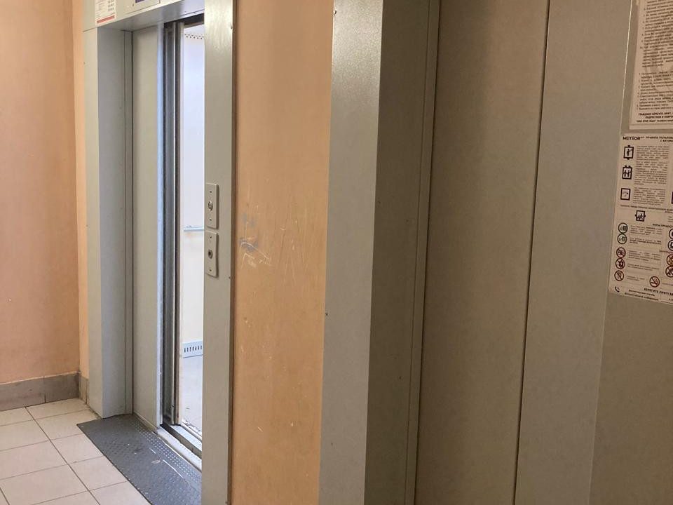 eff8e6e179f6059d9a7578bef6e87460935d4c56135a3b5d1c23e8f822842fec