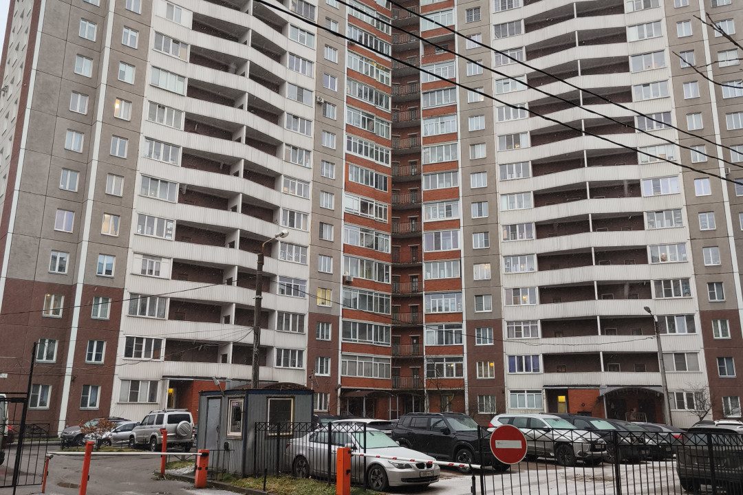 9a50ca2a80e71f20c9e729dc4cfd5663c33941ddfce9f3887117ba9e17500604