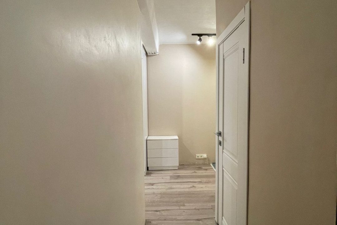 fe77a412bb98ccb833e17c2c21b05add3b56b86f41ba2e251f7b41e6795869c3