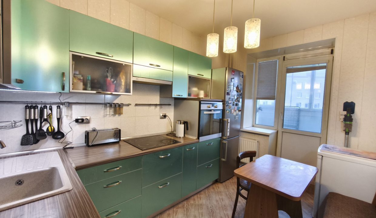 e83243ede088c010b77810986b82a80fb2bccb0704c8ce79124e0c189003d421