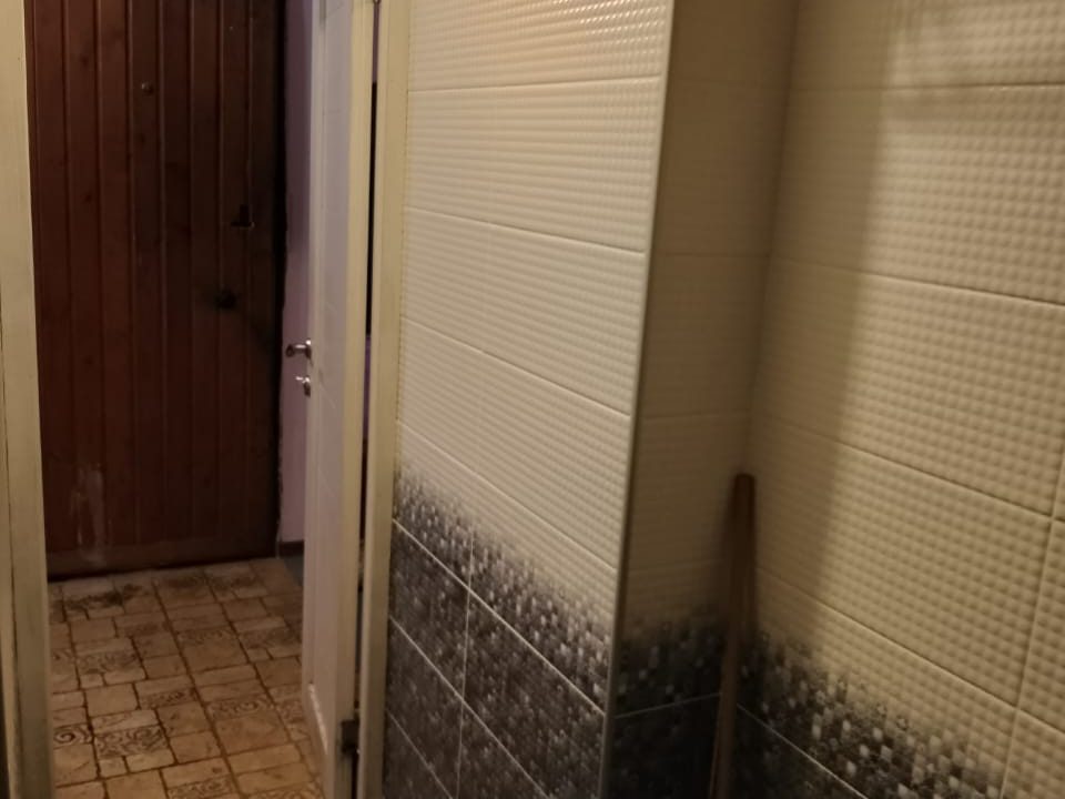 3c6a0e3f7da3301285e590842e59c5754fbe223b018835377c8ba2bd2b0a7ba1