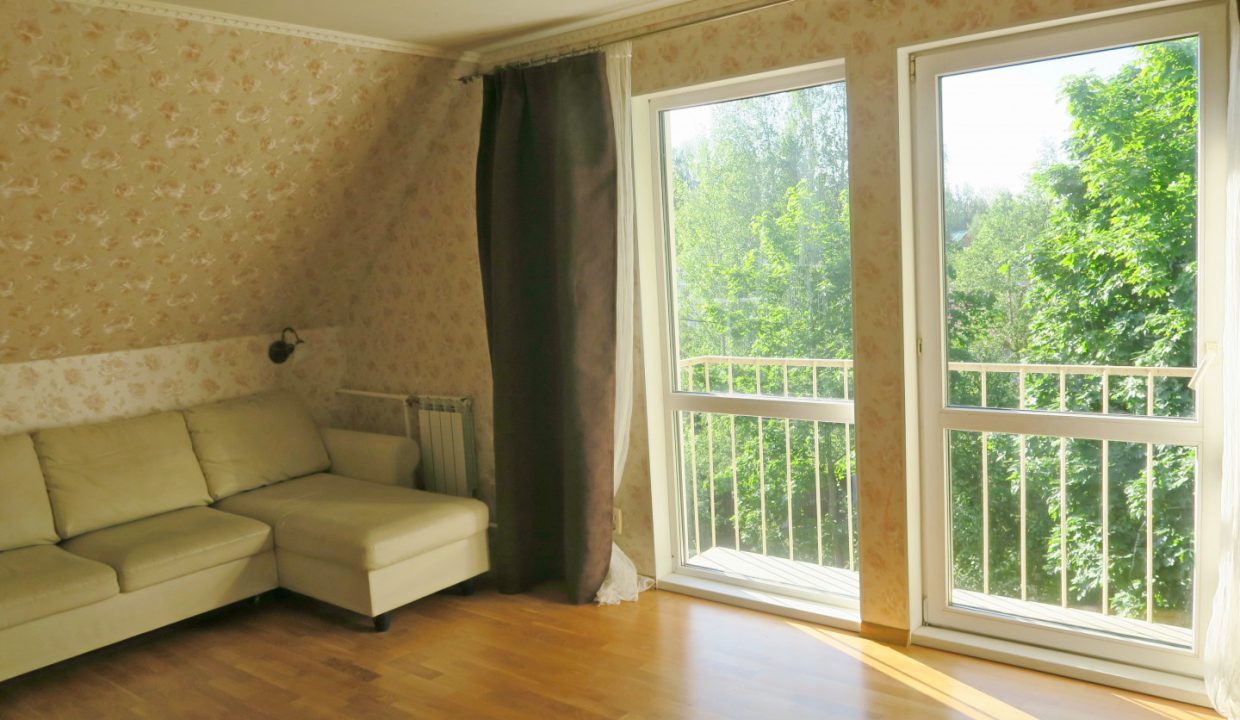 60e4012af5513340f78bad938c402627c3a9486477571400dfbe522c53176229