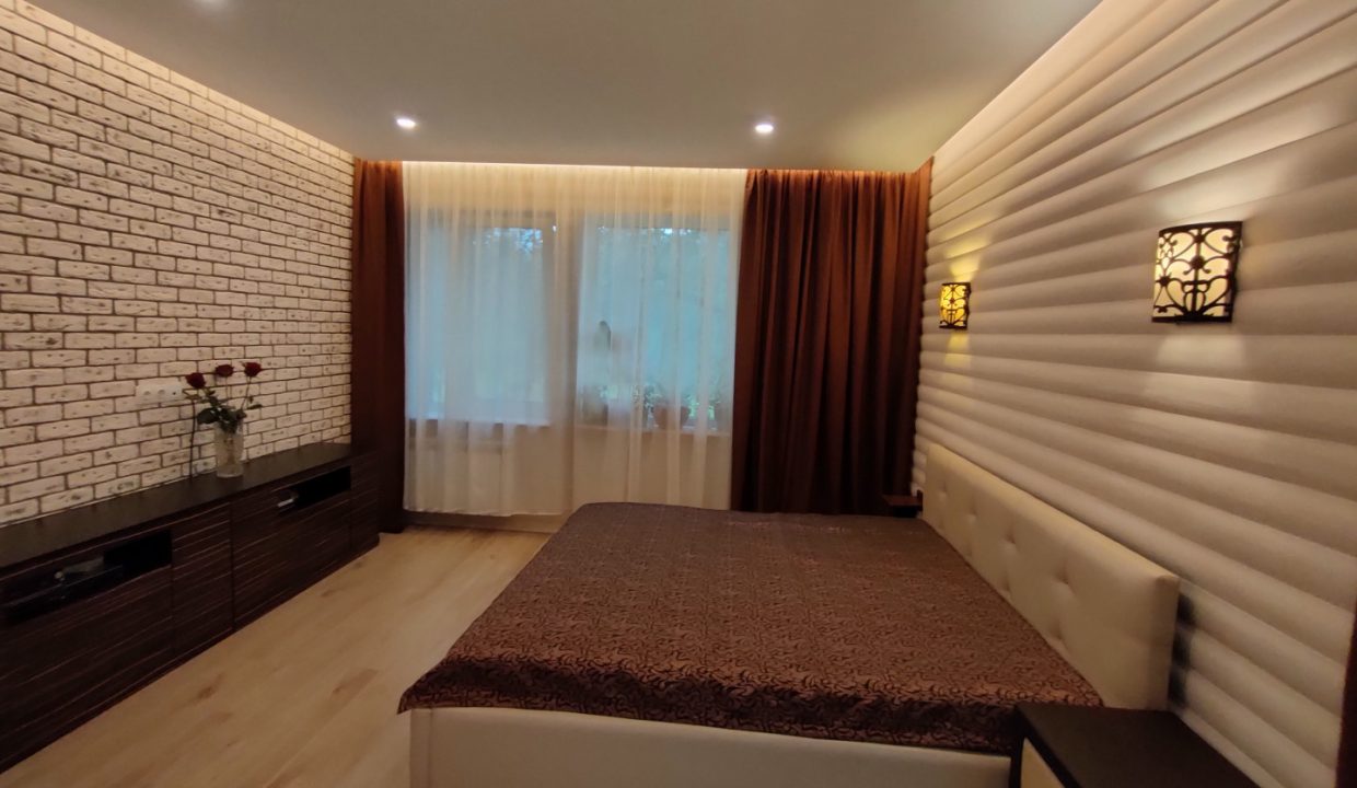 8c8ba8cc7875929234ef00a5dadd76526227e31d34a89037dbb3aa05f5110b9b