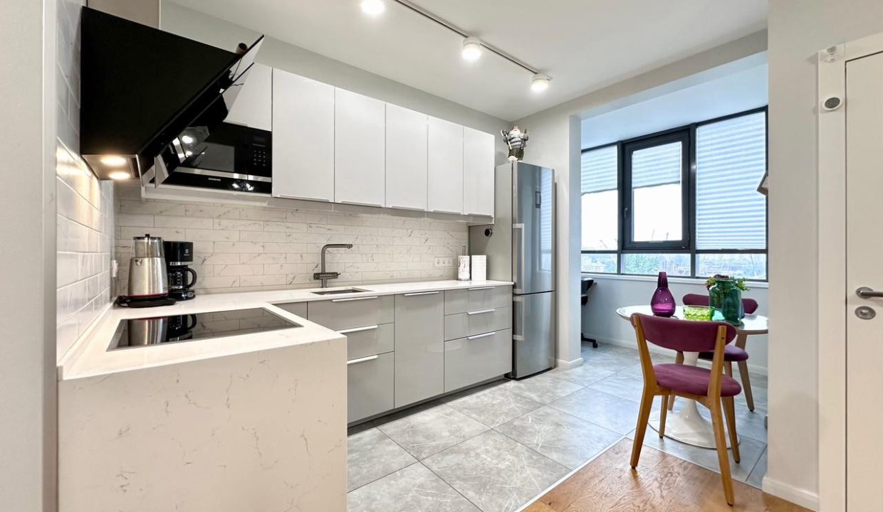 cfaad634b532f59e87758f43651e289b585a625f2b278504ee1b18c435979325