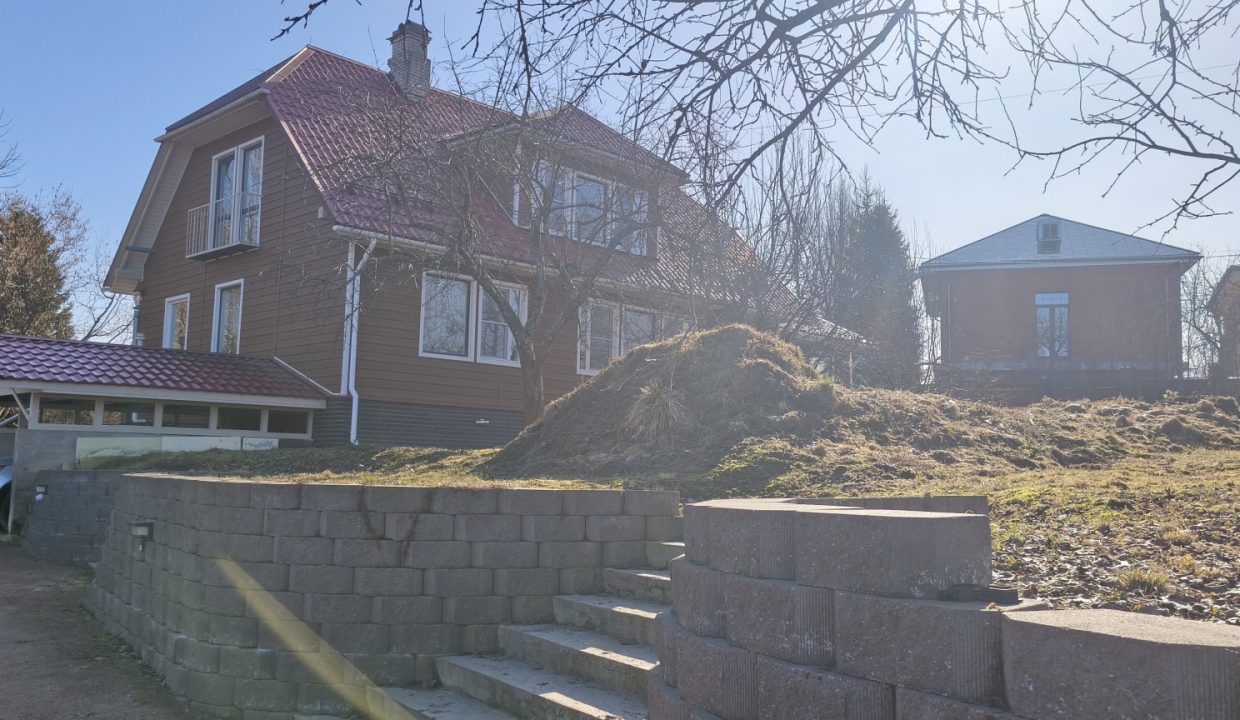 17fff28851273fe4175153c6b53cb90461f05df528d9de70af8cc77611c4e37c