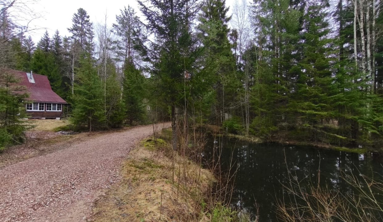 926edc2a39cd0839fb3246850334cba81f43643f3f25b3d70ea0a285a7ba6a47