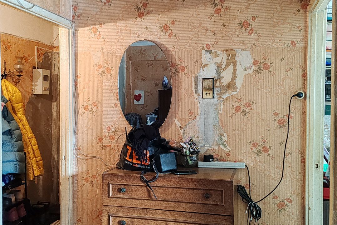 b6b9e3bc43c2dfa88c5c7118f2ff884f81fc47256b8f391255cb6852672bf3c2