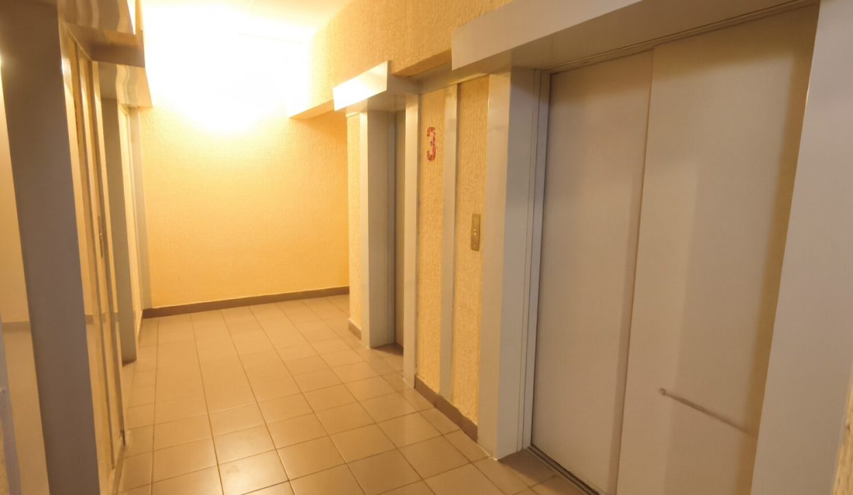 74fb82e0e6e9ddc734e9cd2e7bce449ae033a04b40c5e32b29c4d28ea33055ef