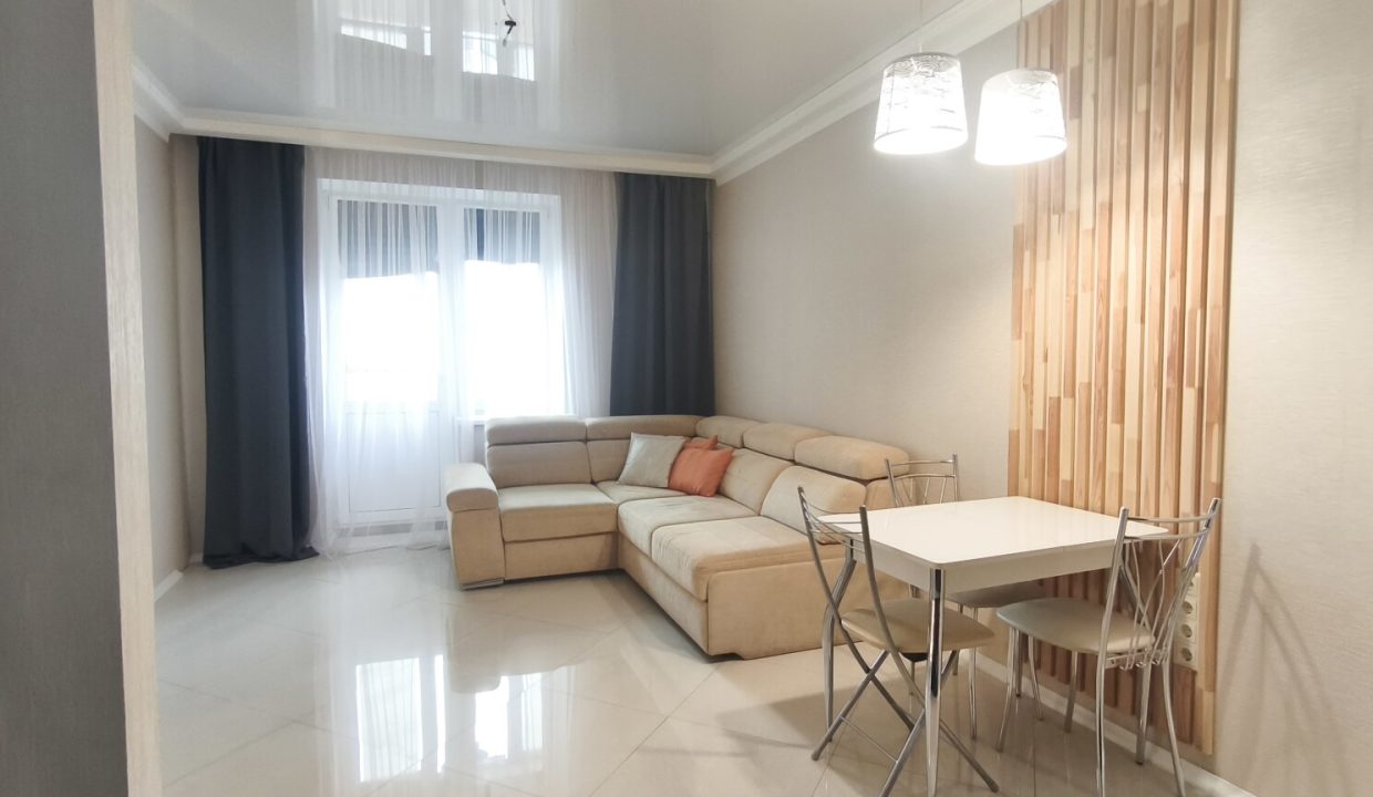 8c5cba15ce8377962846fbc2eb5730e6b0fc6d21d1fc9d13214f9430fbea15e3