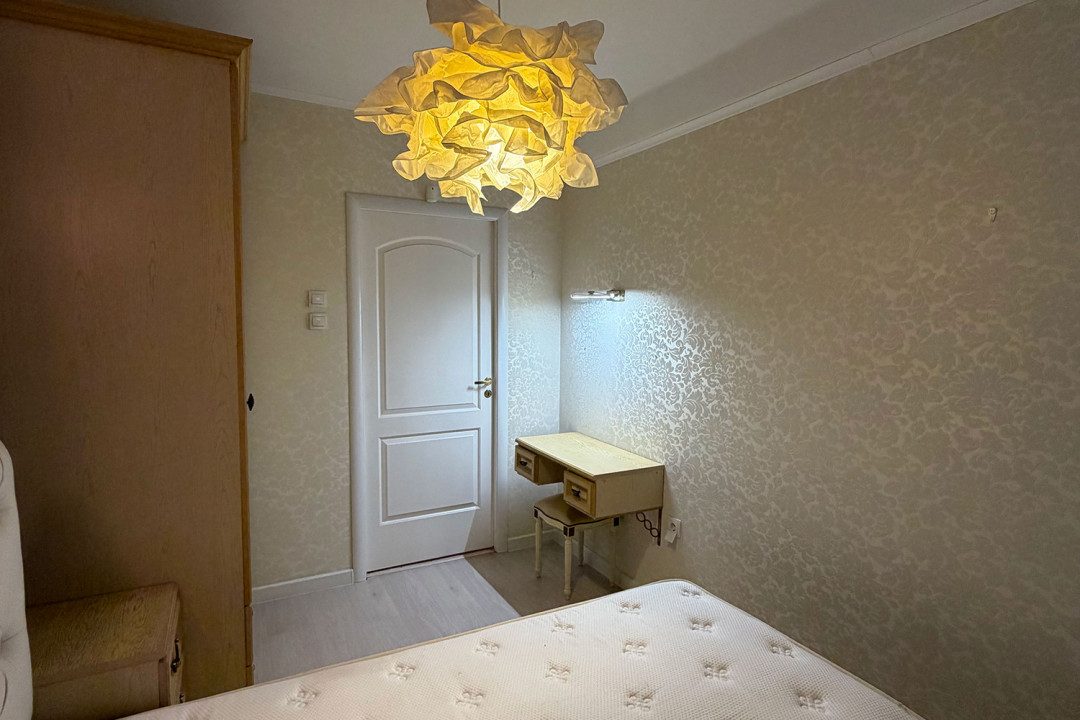 d401dffcfab7e4eafb04942408f2f1eb1019e20b3b28d37a5b8badad4ee9f807