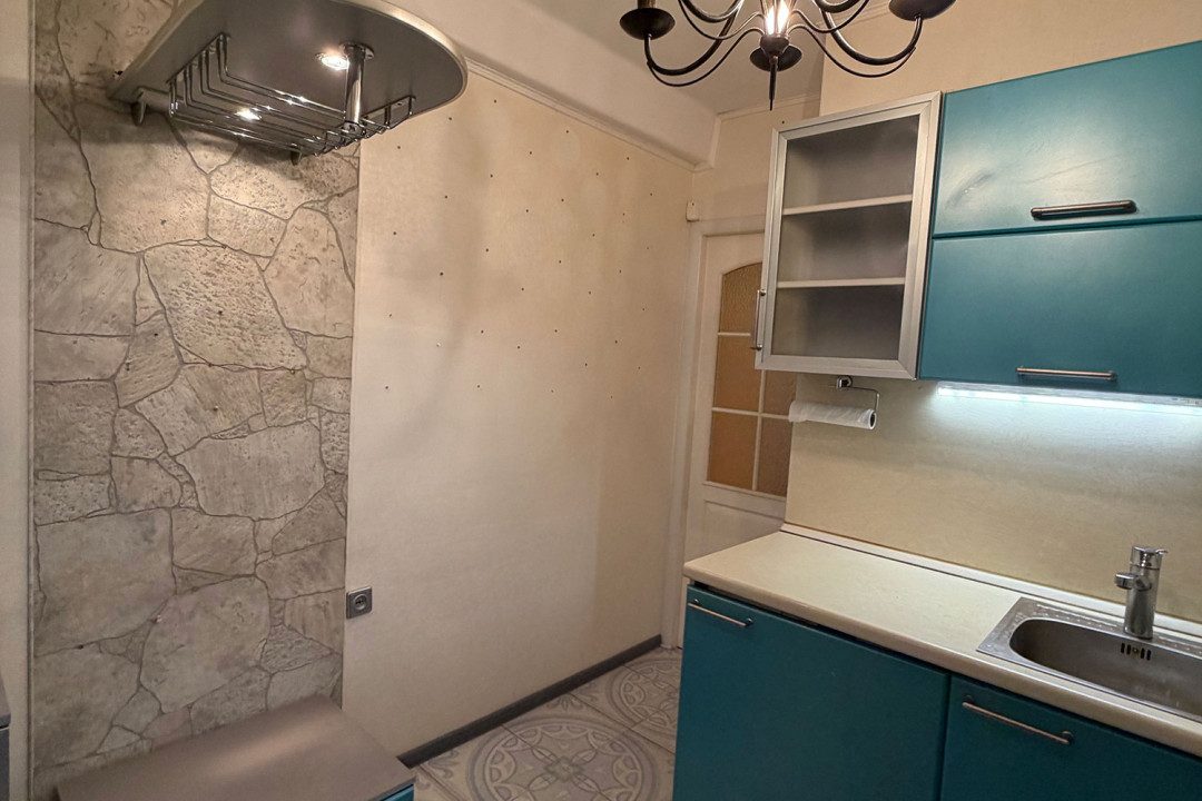 deceb3616bbdd783cf159311d9335704dba67551b6bfe7c1c9b9a75c8f650e2c