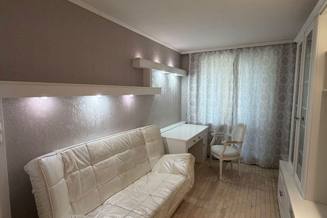 f41551fde848e298b5cce3f8bce6463579813849b6dbdd31fe90b7f57db5839c