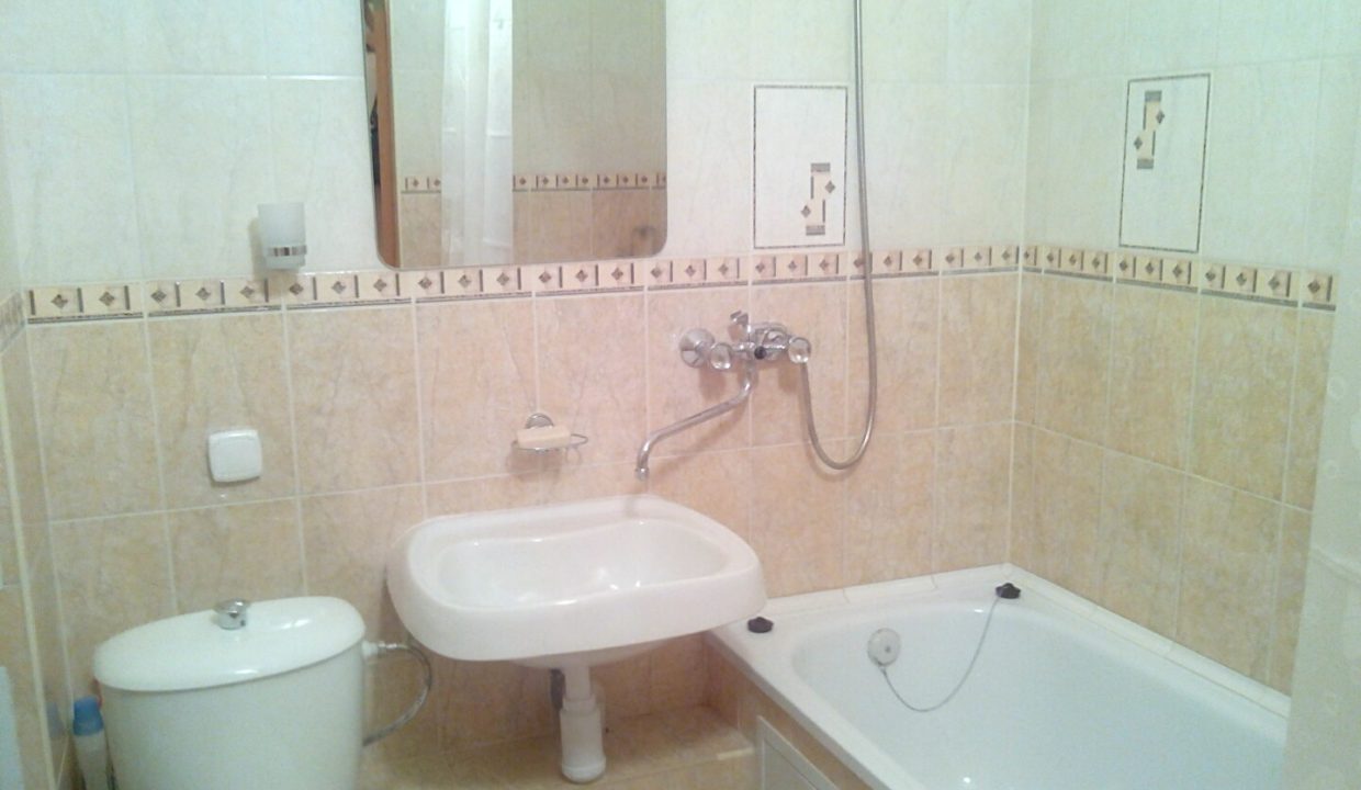 14f882a5ff5a08c254066f67ca0f981935cc59c8685befb1b4904b221b072f83