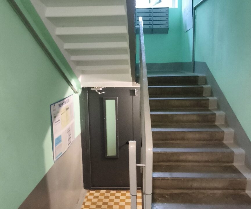 c17cbef7e2565ced0b1a98d9edef75dc3c81b087504f03858635f1c984b06e29