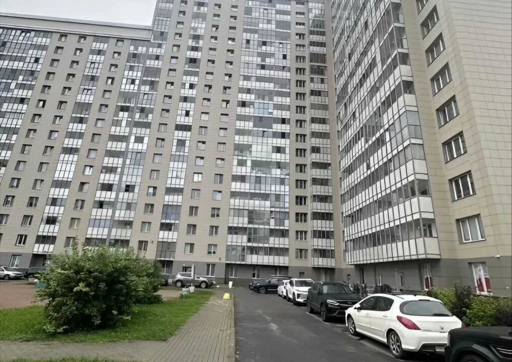 1693ebda282c7eb2532201875f87c2cfe3941e4aab1558fa33212ea5931bf81f